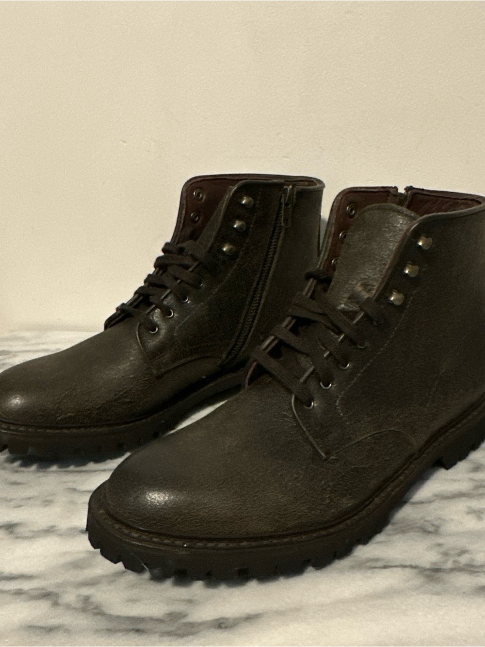 Allen Edmonds Hugo lug sole Men's Husk Leather Lace-Up Boot Brown sz 11D NEW - Picture 5 of 14